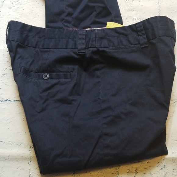 Boden Navy Khaki Capris - Picture 4 of 8